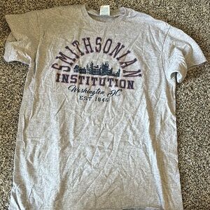 Gray Smithsonian Institution T-Shirt